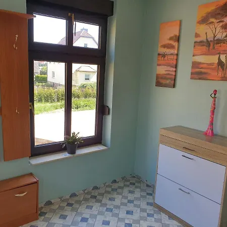 Kayna Apartment